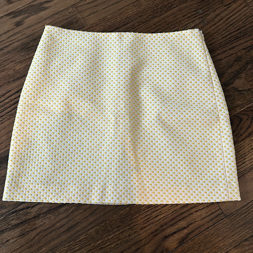 Club Monaco Size 2 Yellow Polka Dot Mini Skirt